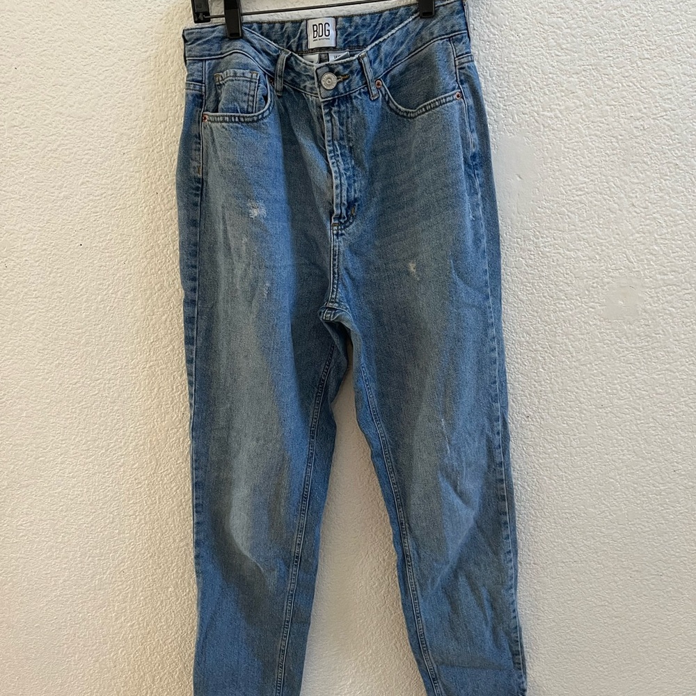 BDG urban outfitters mom jeans